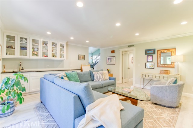 4317 Candleberry, Seal Beach CA: https://media.crmls.org/medias/ebd9afbd-a791-4039-a888-57aee77ad8c1.jpg
