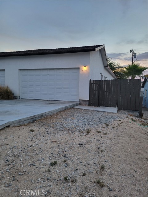 6446 Palm View Avenue, 29 Palms CA: https://media.crmls.org/medias/ebd9d1b7-4552-4b19-bcc1-d2cd39811eaa.jpg