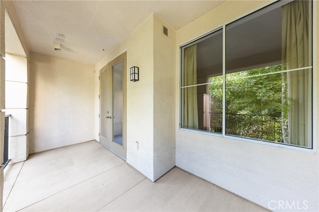 Detail Gallery Image 9 of 24 For 2257 Watermarke Pl, Irvine,  CA 92612 - 1 Beds | 1 Baths