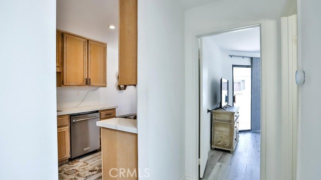 5739 E Stillwater Avenue, Orange CA: https://media.crmls.org/medias/ebda4b95-10fb-42d2-b99e-b90fbb11f062.jpg