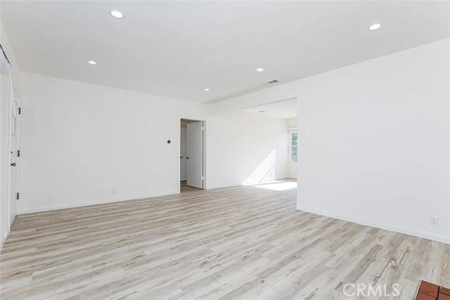 Detail Gallery Image 36 of 56 For 1606 Bel Aire Dr, Glendale,  CA 91201 - 2 Beds | 1 Baths