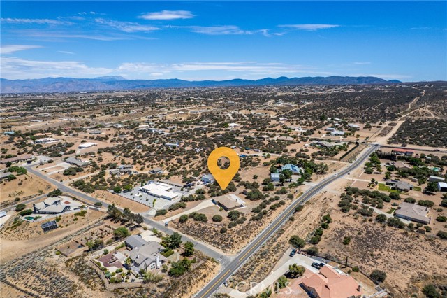 Detail Gallery Image 34 of 37 For 9735 Highland Rd, Oak Hills,  CA 92344 - 3 Beds | 3 Baths