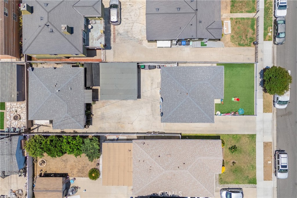 https://media.crmls.org/medias/ebdbd299-400c-4306-99d0-58986e321fea.jpg?preset=X-Large