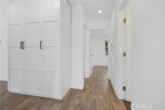 Detail Gallery Image 13 of 24 For 23251 Hamlin St, West Hills,  CA 91307 - 4 Beds | 2 Baths