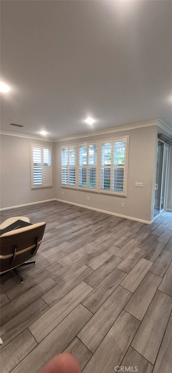 Detail Gallery Image 4 of 4 For 217 Rodeo, Irvine,  CA 92602 - 3 Beds | 2/1 Baths