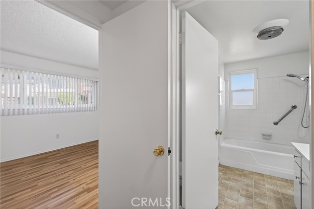 Detail Gallery Image 10 of 28 For 22931 Nadine Cir a,  Torrance,  CA 90505 - 2 Beds | 1/1 Baths