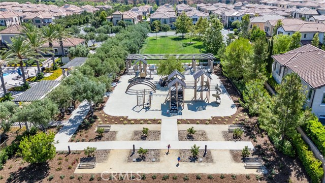 Detail Gallery Image 30 of 32 For 174 Villa Ridge, Irvine,  CA 92602 - 4 Beds | 3 Baths