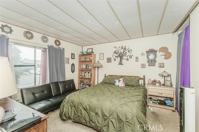 Image 20 of 41 For 17423 Bluewater Bay Lane