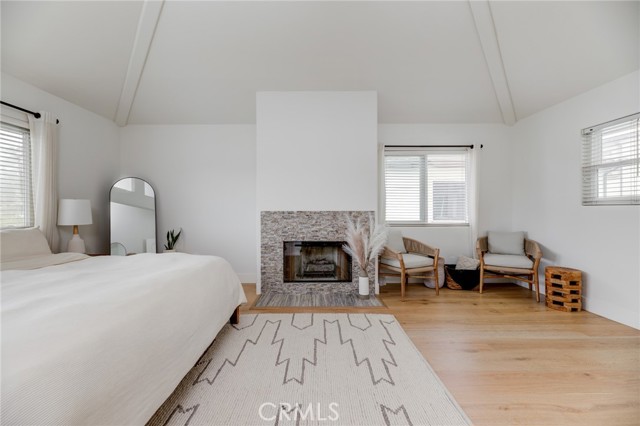 Detail Gallery Image 34 of 42 For 1924 Ruhland Ave #B,  Redondo Beach,  CA 90278 - 3 Beds | 2/1 Baths