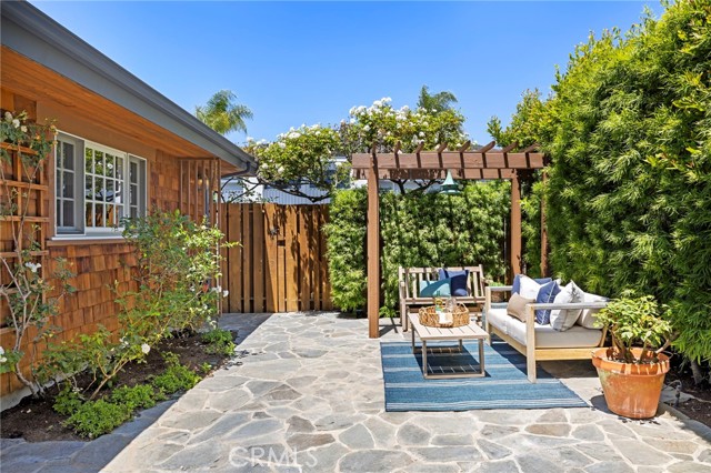 Detail Gallery Image 30 of 42 For 169 Mcknight Drive, Laguna Beach,  CA 92651 - 3 Beds | 2 Baths