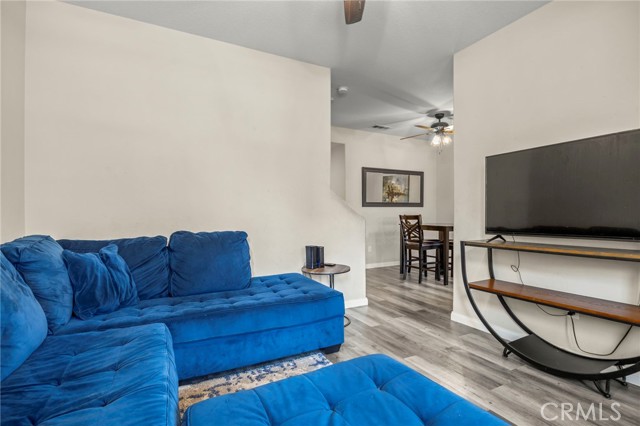 523 Green River Street photo 5