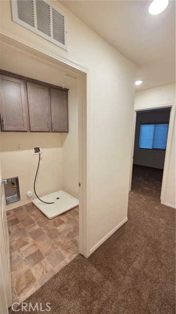 Detail Gallery Image 18 of 37 For 5321 Declan, Riverside,  CA 92504 - 5 Beds | 3 Baths