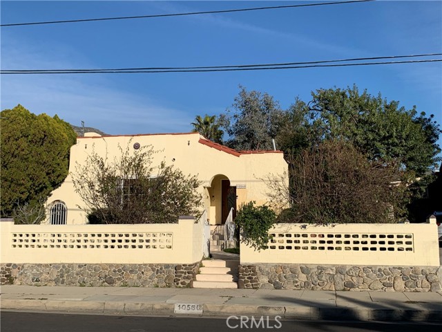 MLS# GD23036443