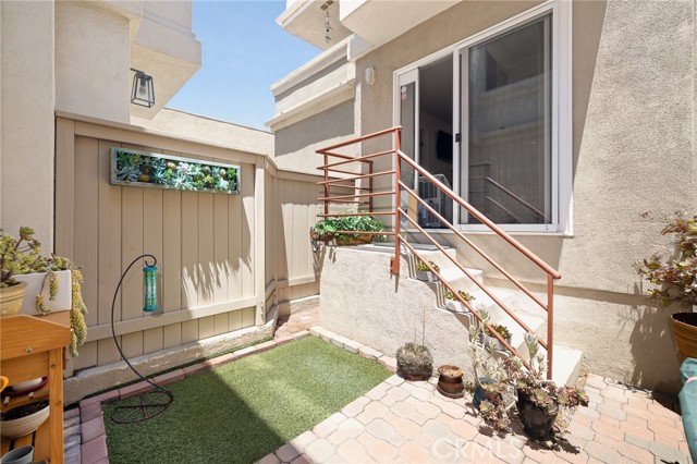 515 Palm Drive, Hermosa Beach, California 90254, 3 Bedrooms Bedrooms, ,3 BathroomsBathrooms,Residential,Sold,Palm,SB22151630