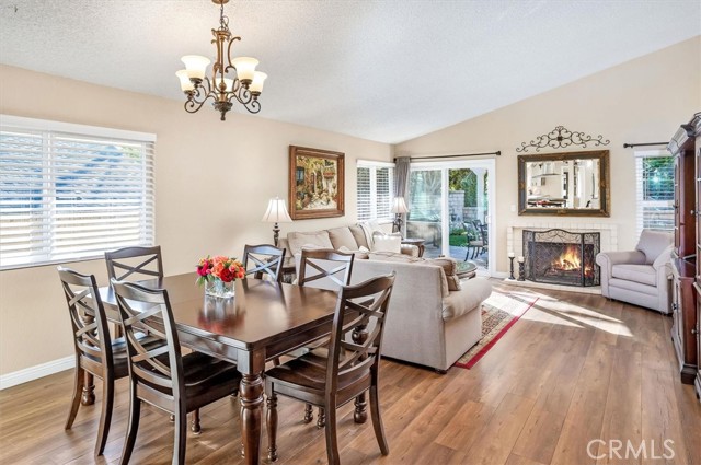 Detail Gallery Image 18 of 46 For 22948 Magnolia Glen, Valencia,  CA 91354 - 4 Beds | 2 Baths