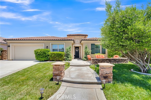 35026 Silverleaf Ln, Murrieta, CA 92563