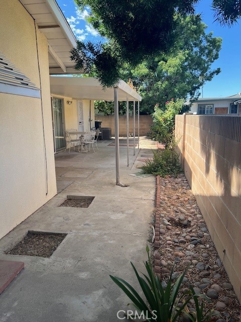 Image 5 of 17 For 651 Whitney Drive