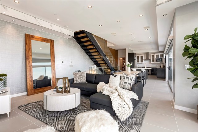 Detail Gallery Image 14 of 43 For 11698 Picturesque, Studio City,  CA 91604 - 3 Beds | 2/1 Baths