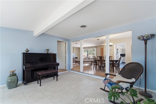 10320 Nassau photo 9