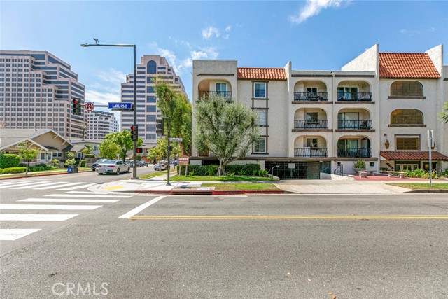 Detail Gallery Image 38 of 38 For 605 N Louise St #106,  Glendale,  CA 91206 - 2 Beds | 2 Baths