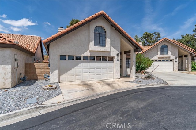 19276 Pine Way, Apple Valley, CA, 92308 19276 Pine Way, Apple Valley, CA, 92308