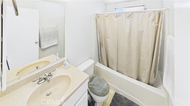 Detail Gallery Image 17 of 21 For 1550 Rimpau Ave #39,  Corona,  CA 92881 - 2 Beds | 2 Baths