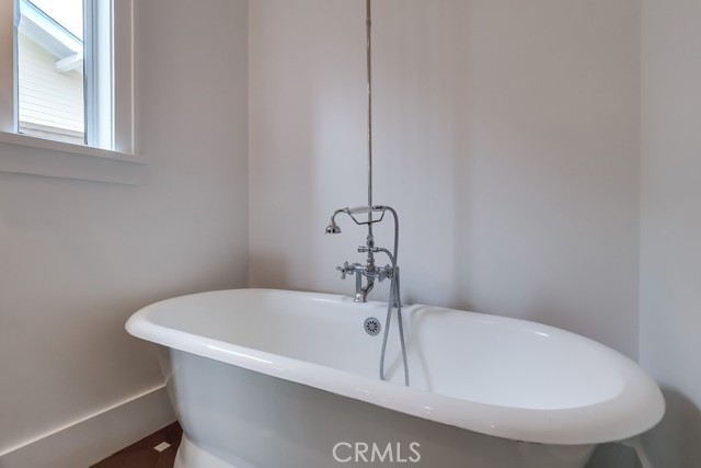 234 Ximeno Avenue, Long Beach CA: https://media.crmls.org/medias/ebe41c1d-c022-48f5-92b0-f8908f072e48.jpg