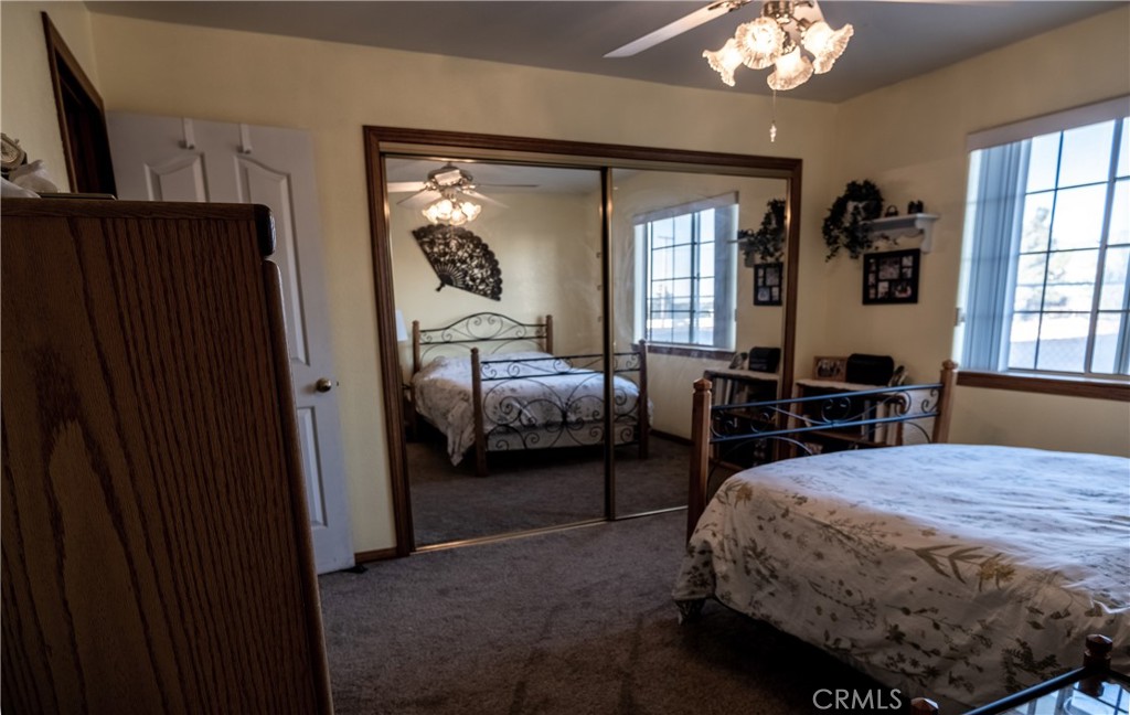 https://media.crmls.org/medias/ebe43781-75e4-4592-8448-f5157a25bf6b.jpg?preset=X-Large