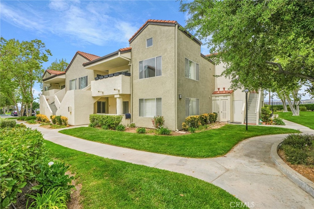 21308 Eucalyptus Way #202