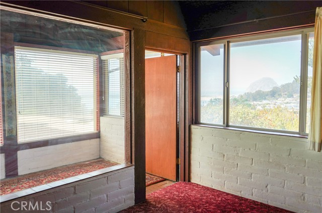 140 Kern Avenue, Morro Bay CA: https://media.crmls.org/medias/ebe47bb7-8c17-49df-9bf7-e4b7936d413d.jpg
