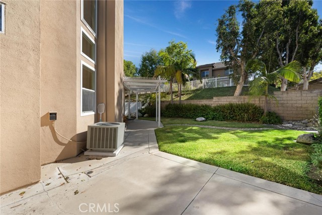 Detail Gallery Image 30 of 36 For 1232 S Country Glen Way, Anaheim Hills,  CA 92808 - 3 Beds | 3 Baths