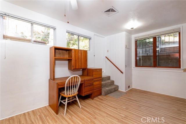 4899 Glenwood Drive, Riverside CA: https://media.crmls.org/medias/ebe48dc5-c61d-458b-9d9a-fe05fa6b1d7a.jpg