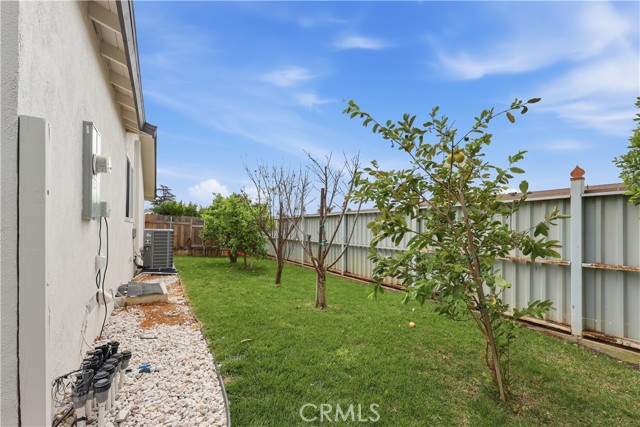 Detail Gallery Image 25 of 29 For 12811 Chaplet, North Tustin,  CA 92705 - 3 Beds | 2 Baths