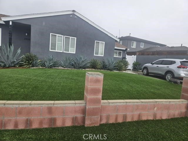 Detail Gallery Image 2 of 4 For 21826 Ravenna, Carson,  CA 90745 - – Beds | – Baths