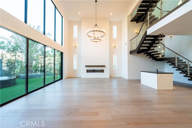 20043 Mersey Lane, Porter Ranch CA: https://media.crmls.org/medias/ebe67348-ec4a-4b51-b4ef-5c0266803819.jpg