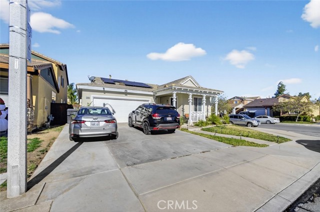 Detail Gallery Image 2 of 21 For 3968 Coral Haven Ct, Perris,  CA 92571 - 3 Beds | 2 Baths