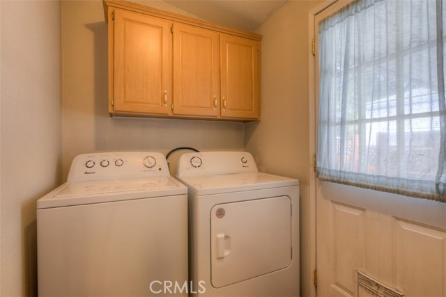 Detail Gallery Image 16 of 41 For 1675 Manzanita Ave #4,  Chico,  CA 95926 - 3 Beds | 2 Baths