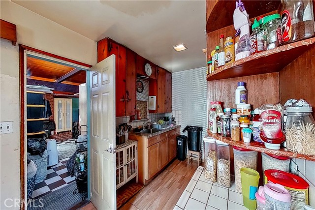 12025 Hart Street photo 6