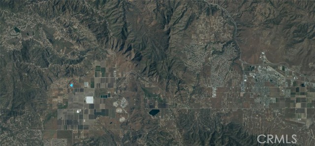 10 Assault Drive, Tehachapi CA: https://media.crmls.org/medias/ebe9aa05-1399-46b1-93ee-520125b8713b.jpg