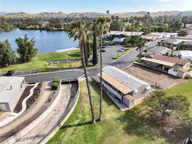 15111 Pipeline Avenue, Chino Hills CA: https://media.crmls.org/medias/ebe9b07f-e471-4adb-a854-e9467c9534db.jpg