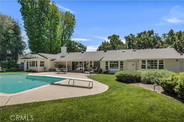 Detail Gallery Image 11 of 50 For 19439 Mayall St, Northridge,  CA 91324 - 4 Beds | 4 Baths