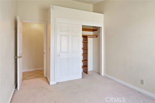 4740 Brookhill Ter, Jurupa Valley CA: https://media.crmls.org/medias/ebeb0848-1bf5-49c9-a1dc-8c86d352ed29.jpg