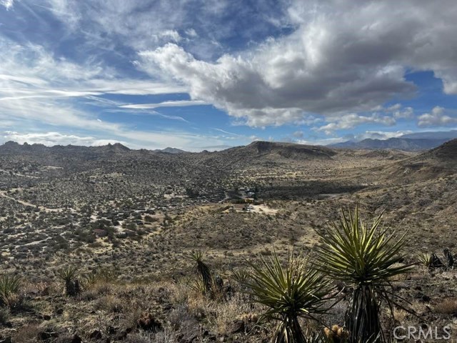 Detail Gallery Image 2 of 63 For 56365 Terra Vista Dr, Yucca Valley,  CA 92284 - – Beds | – Baths