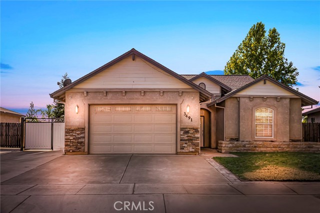 Detail Gallery Image 2 of 51 For 3491 Lemurian Rd, Redding,  CA 96002 - 4 Beds | 2/1 Baths