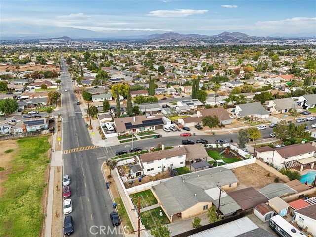 Detail Gallery Image 49 of 53 For 2005 Taylor Ave, Corona,  CA 92882 - 5 Beds | 2 Baths