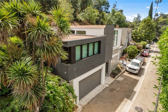 9844 Wanda Park Drive, Beverly Hills CA: https://media.crmls.org/medias/ebec6fe2-283c-45aa-ac6a-762654f824ee.jpg