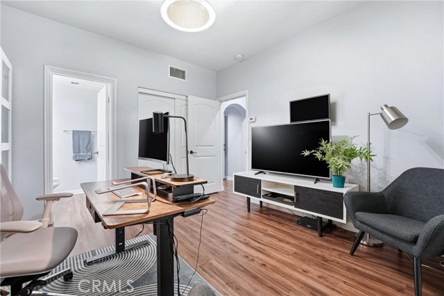 Detail Gallery Image 31 of 42 For 755 S Kroeger St, Anaheim,  CA 92805 - 3 Beds | 3/1 Baths