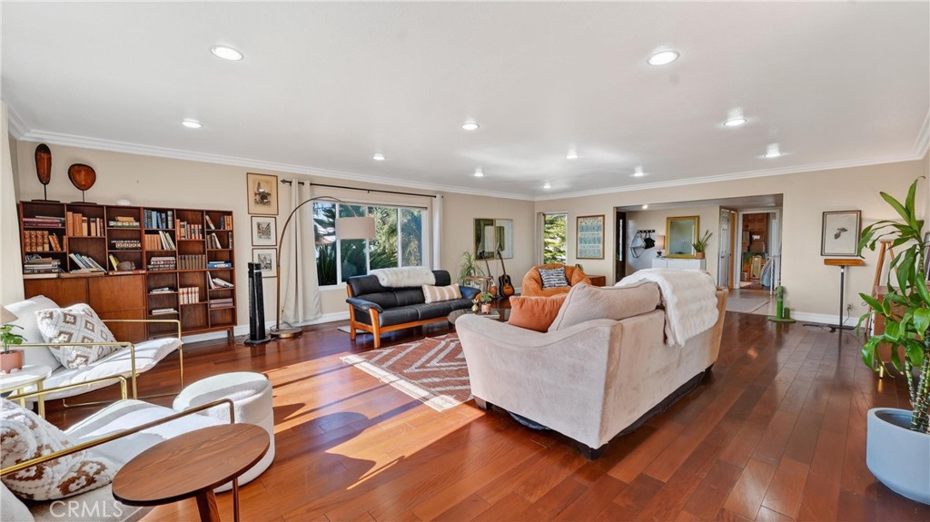 MLS #SW25270227 image #10