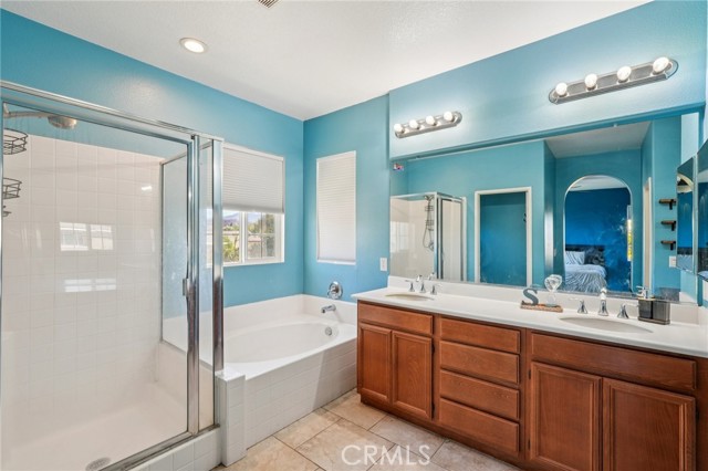 Detail Gallery Image 16 of 30 For 264 Cleomella Ct, Hemet,  CA 92543 - 5 Beds | 3 Baths