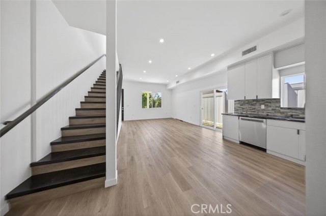 14827 Dearborn Street photo 12